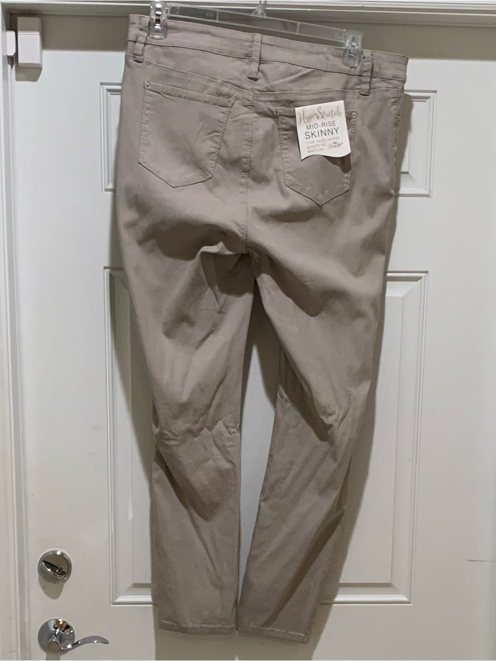 Royalty for Me Hyperstretch Khaki Tan 22W provide a slimming silhouette NWT - Picture 14 of 16